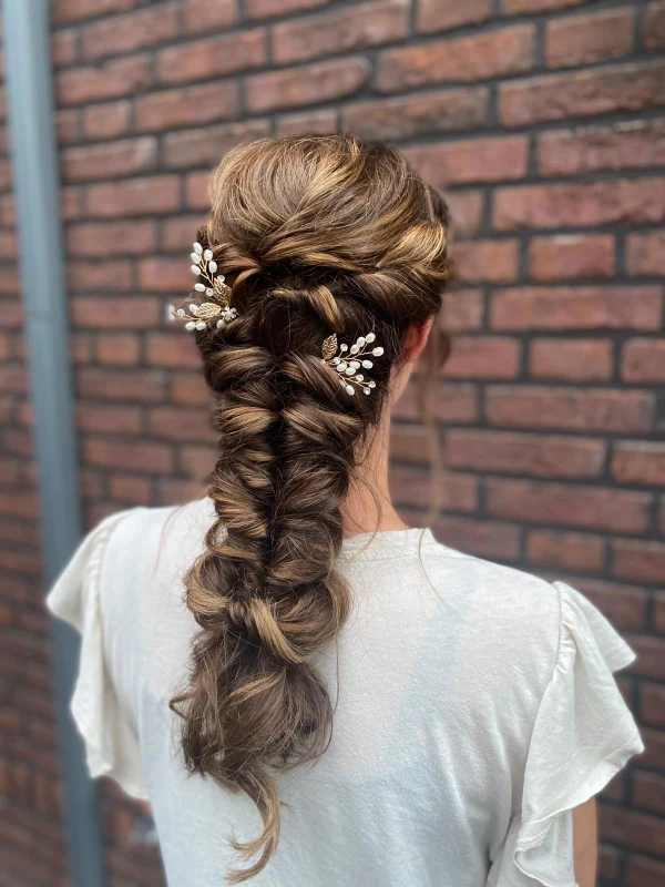 Hairlounge 69 bruidkapsel